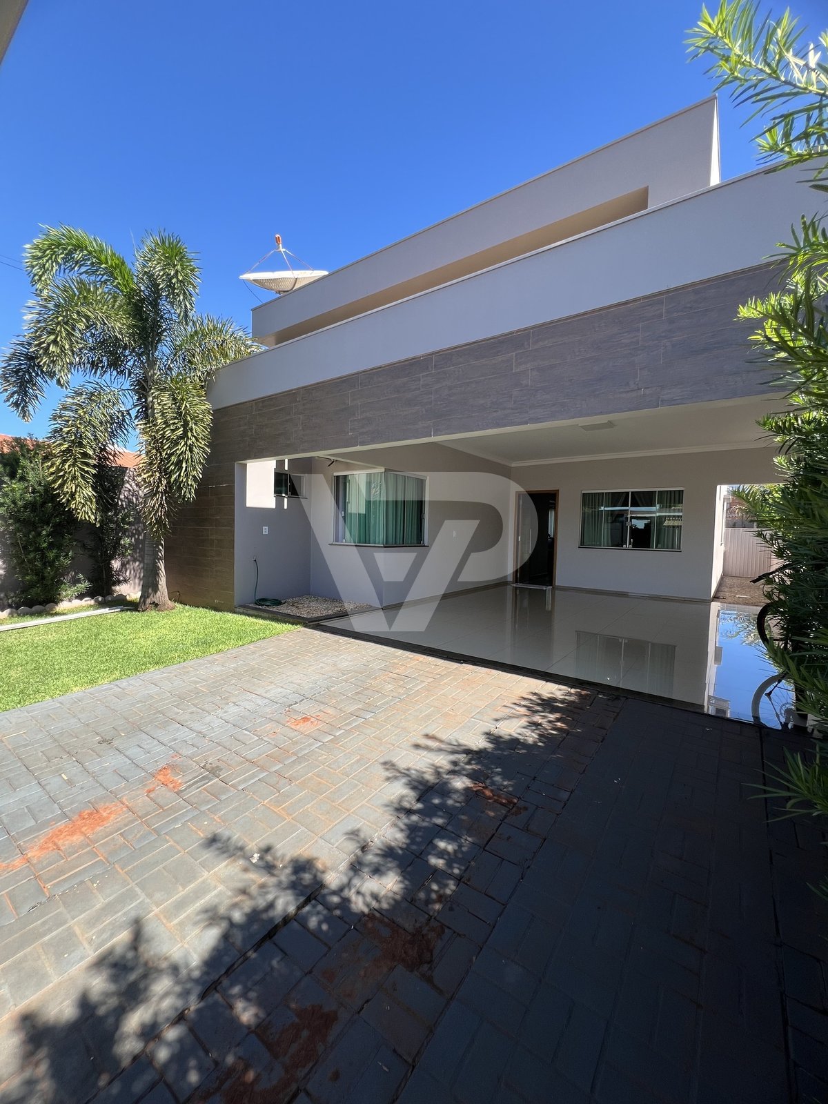 CASA 123M² MARIPÁ